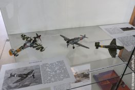 Книжно-иллюстративная выставка в ВОУНБ к 100-летию ВВС. Агуст 2012 года