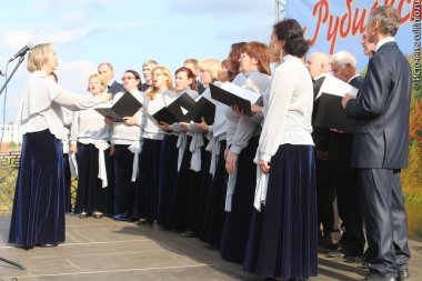 Гостем «Рубцовской осени» в этом году стал камерный хор «Лауда» из Ярославля