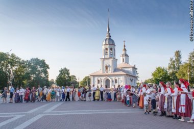 Народное гулянье на Кремлевской площади