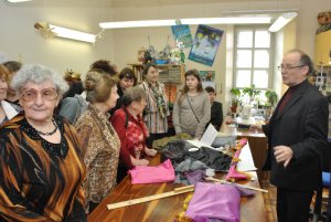 Вологодский Клуб любителей искусства. Выездное заседание в Вологодском театре кукол «Теремок». 19 апреля 2013 года. Фото ВОКГ