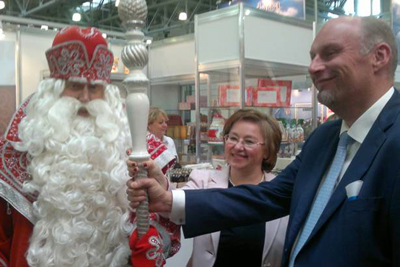 Дед Мороз из Великого Устюга принял участие в официальной церемонии открытия международной выставки «Отдых-2015» в Москве
