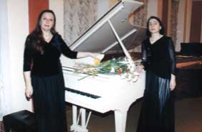 Концерт фортепианного дуэта Ирины Кокиной и Людмилы Андреевой в филармонии