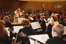 Губернаторский оркестр русских народных инструментов приглашает школьников на концертные программы в июне