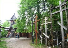 В Варшаве открылась выставка художников – участников международного пленэра, который состоялся в монастыре святых Марии и Марты на Святой горе Грабарка в Польше