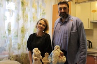 Вологодские поисковики Александр и Ирина Метёлкины коллекционируют елочные игрушки и мечтают о Музее детства