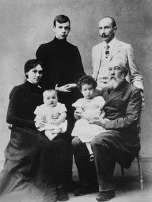 31 января исполнилось 130 лет со дня рождения политического деятеля, одного из членов партии эсеров, писателя Бориса Савинкова