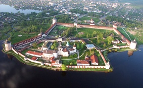 На встрече в Правительстве области обсуждались вопросы включения Кирилло-Белозерского монастыря в Список объектов всемирного наследия ЮНЕСКО