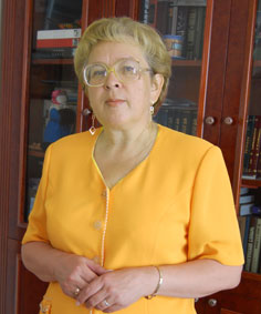  Людмила Кашина поздравляет с Международным днем учителя