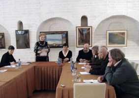 В Юго-Западной башне Вологодского кремля прошел «круглый стол», подытоживший работу выставки художников Валерия и Надежды Антоновых