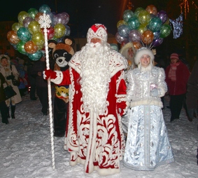 Дед Мороз на дне рождения Костромы