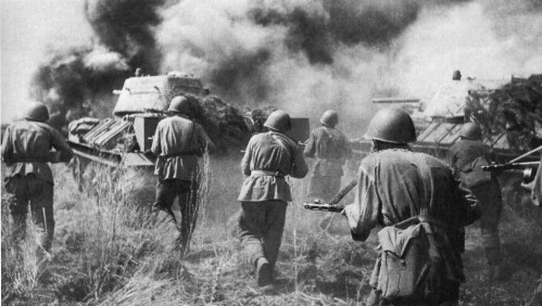 23 августа 1943 августа завершилась Курская битва