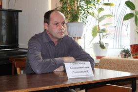 Встреча с писателем Александром Ломковским