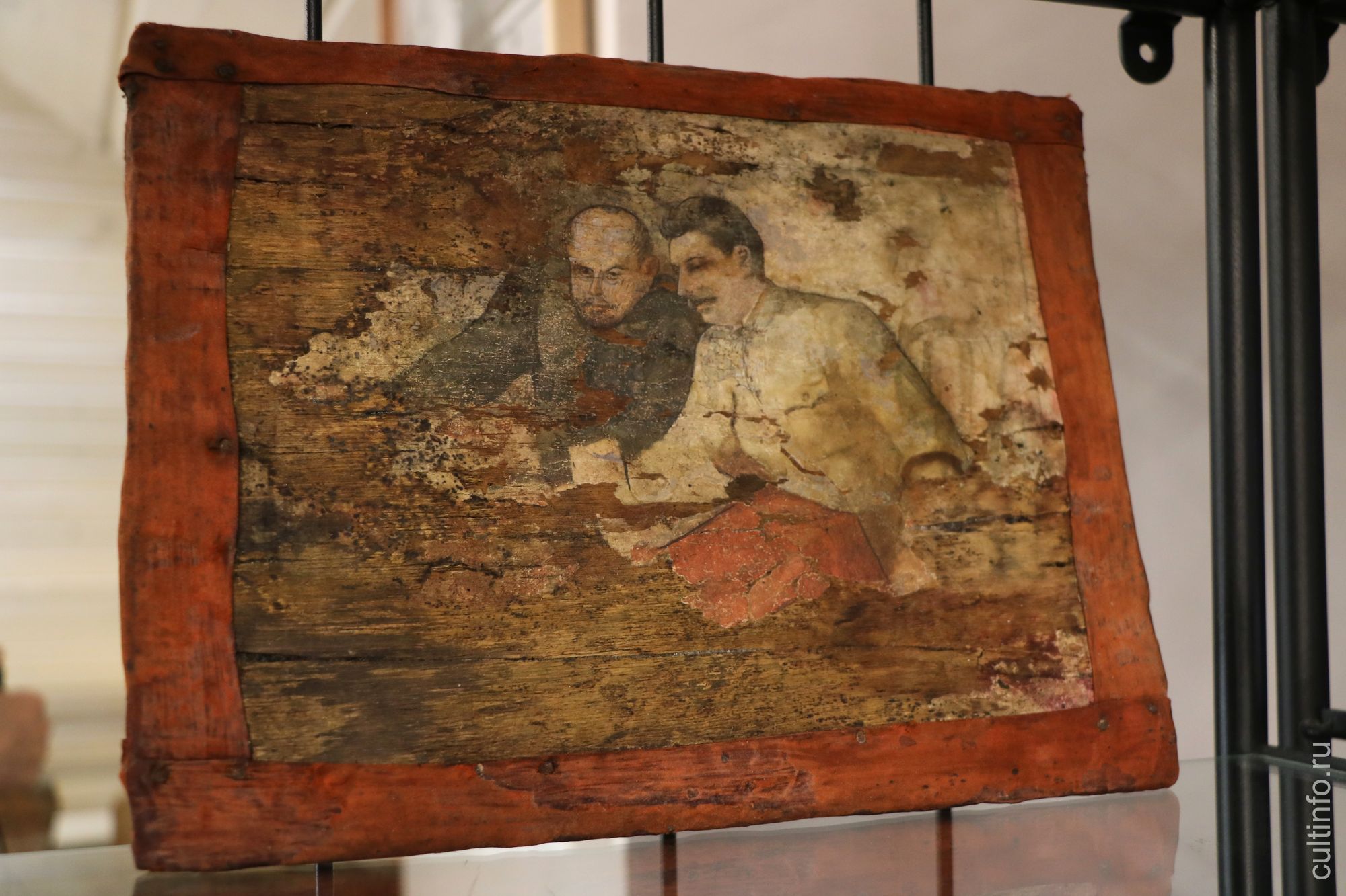 Выставка находок реставраторов дома Засецких открылась в доме Дружинина