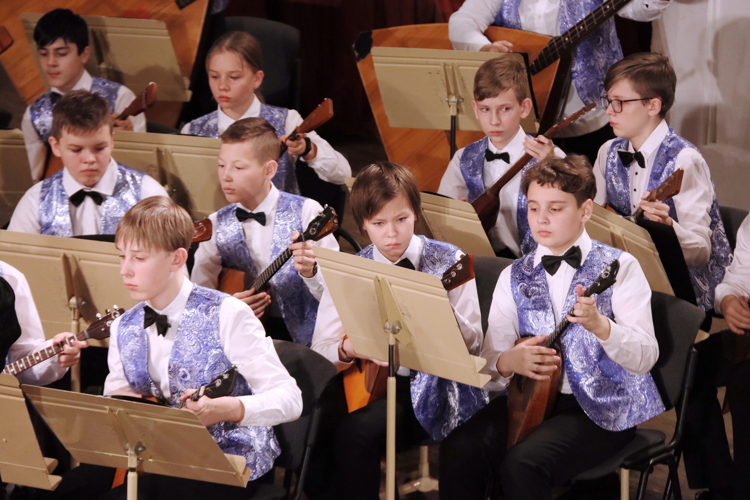 Выступление оркестра на Всероссийском конкурсе молодых исполнителей на народных инструментах Веры Городовской. Ярославль, ноябрь 2022 