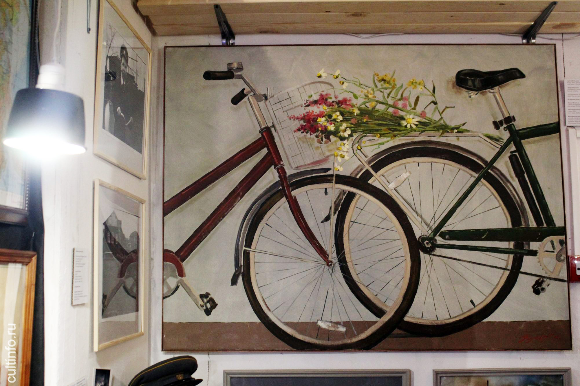Живопись и графика в «старом гараже дяди Гиляя». Аркадий Поляков. Я буду долго гнать велосипед