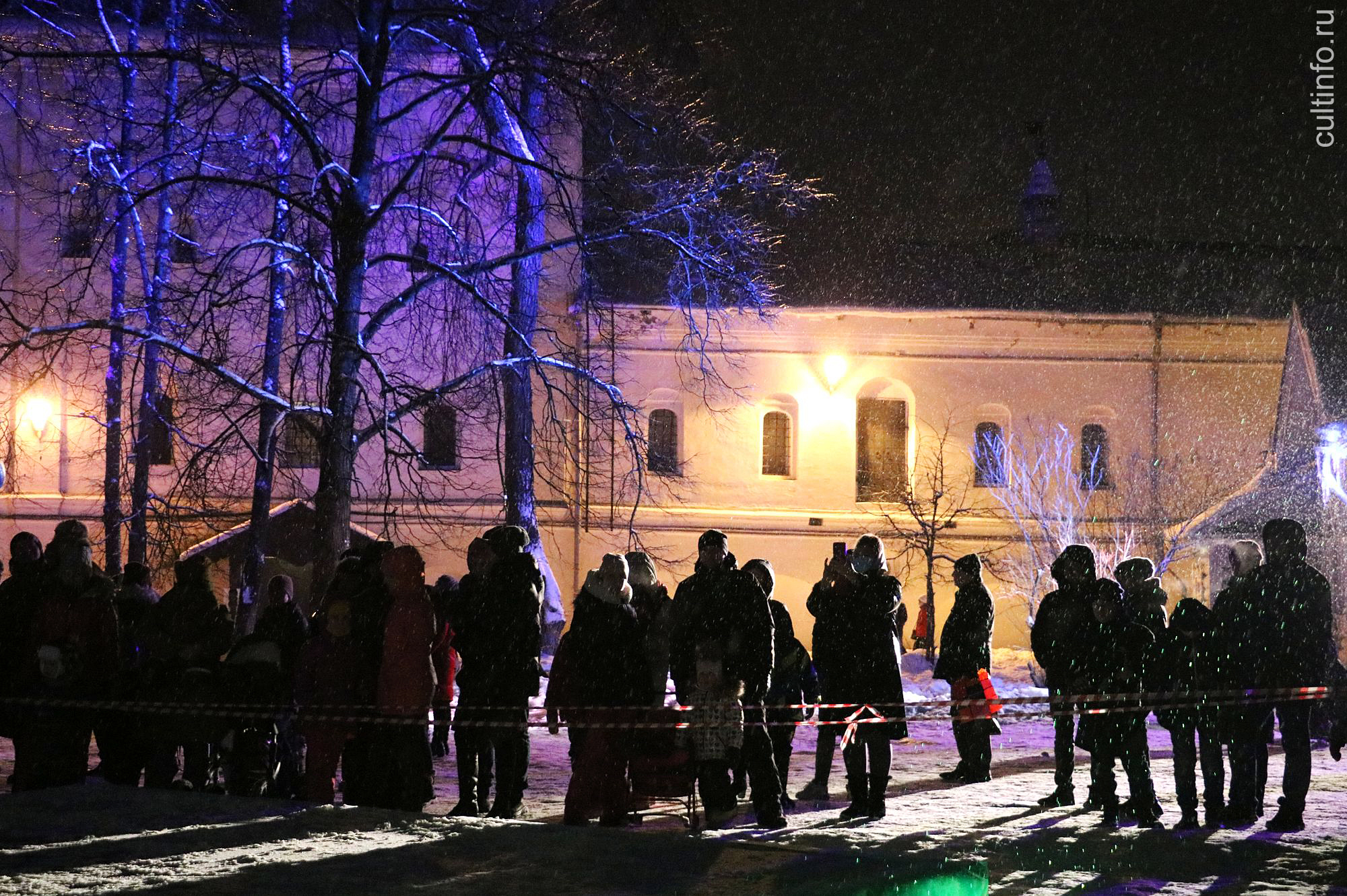 Настоящий вологодский Новый год наступает каждый вечер в Кремле 