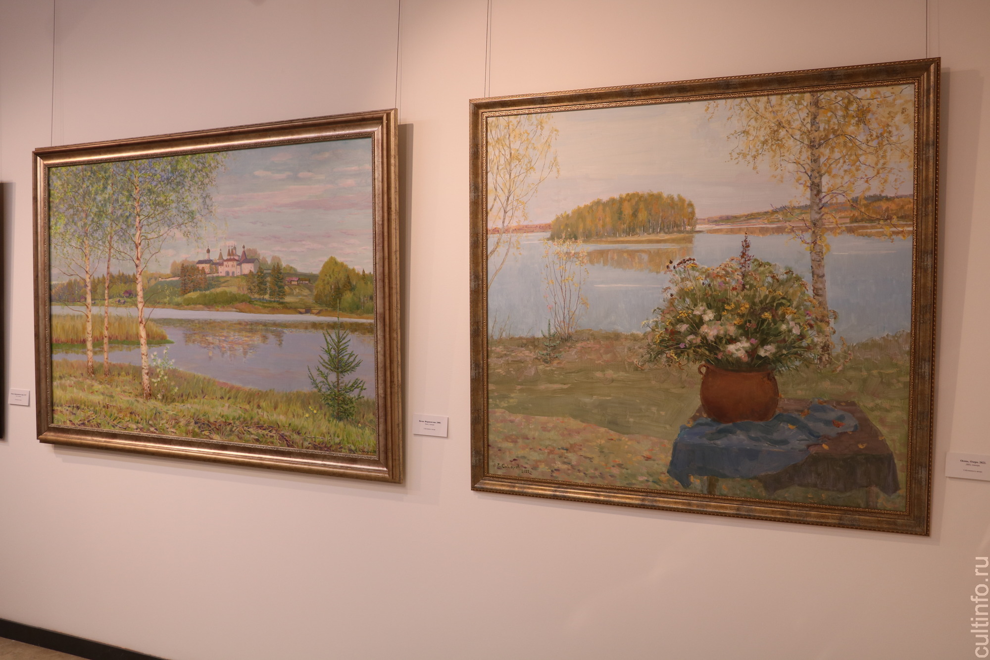 Красоту родного края показывает на юбилейной выставке вологодский живописец Евгений Соколов
