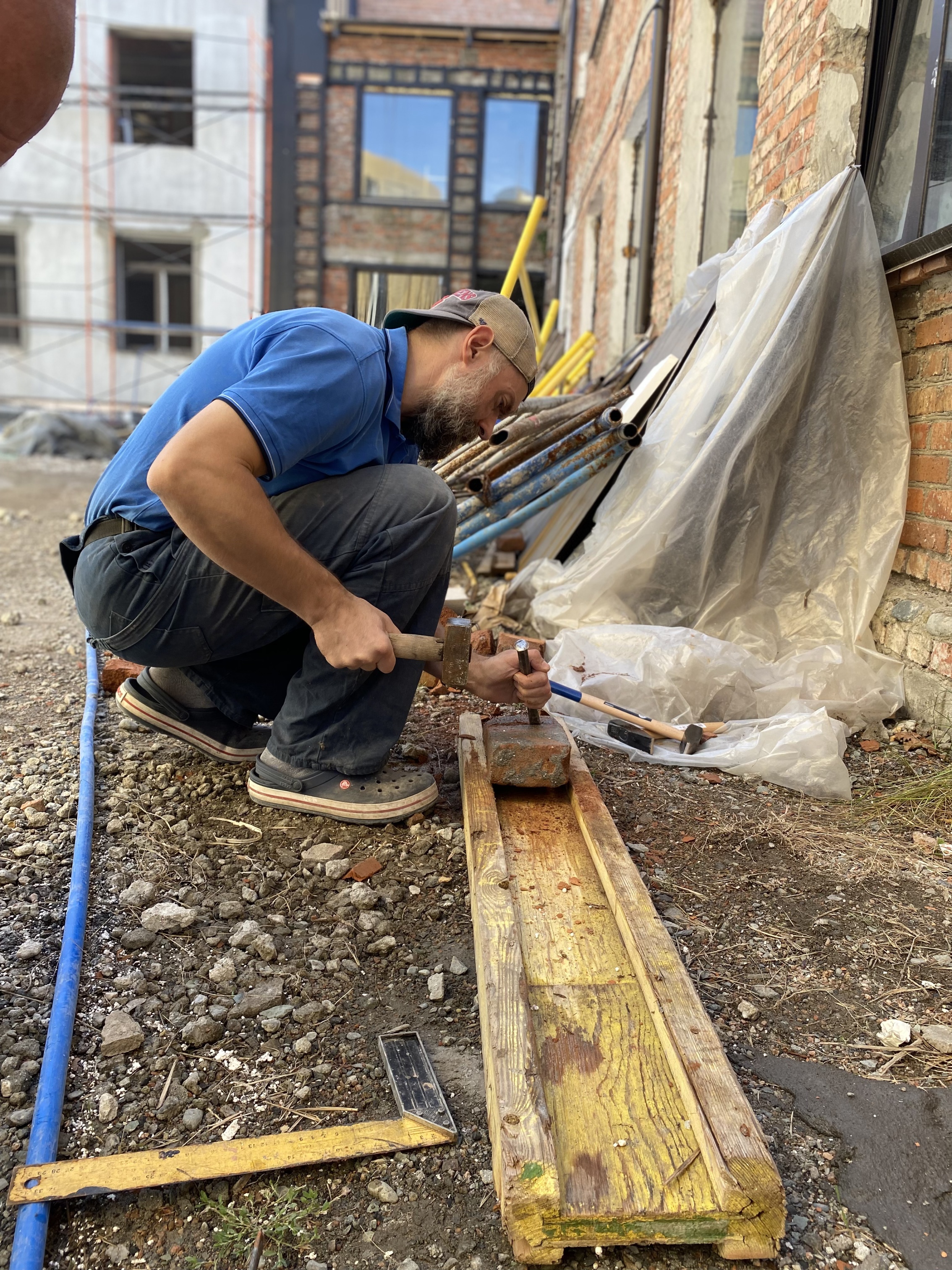 Вологодские реставраторы приняли участие в восстановлении бесланской школы