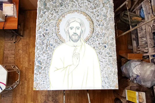 Из осколков фресок затопленной церкви в Крохино будет создана мозаичная икона. Благотворительный фонд «Крохино» объявляет сбор средств на реализацию проекта 