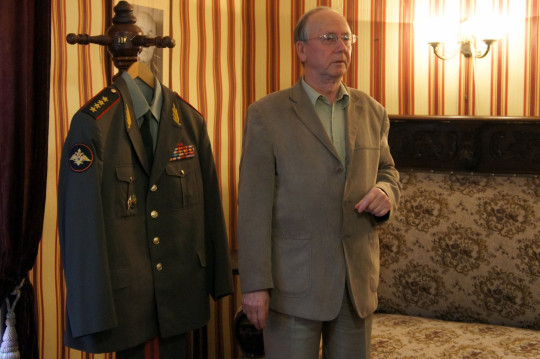 Личные вещи Юрия Балуевского представлены на выставке в кирилловском Музее истории города и района