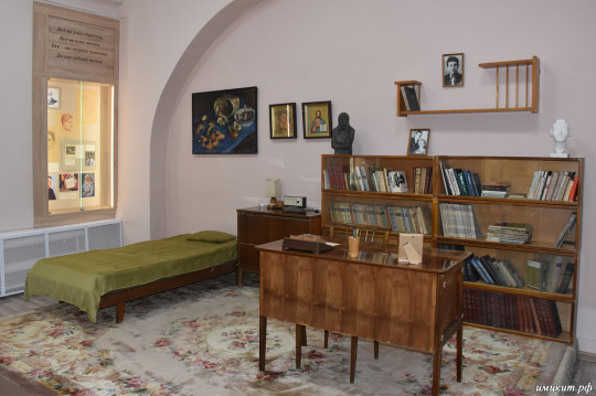 Литературный зал, посвященный жизни и творчеству Александра Яшина, открылся в никольском музее