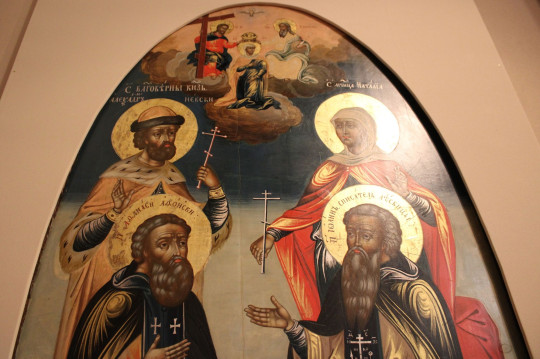 Отреставрированные иконы с изображением князя Александра Невского показывает Вологодский музей-заповедник
