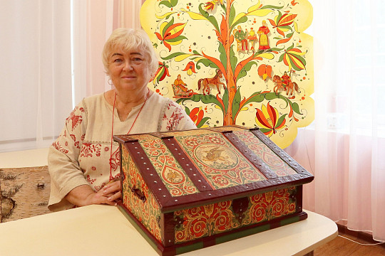 Расписные изделия Елены Копыловой представлены на выставке в Великоустюгском музее-заповеднике