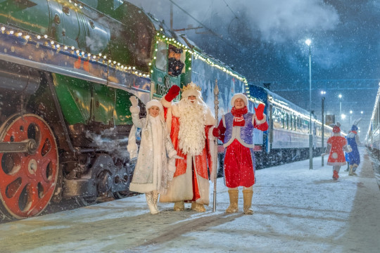 В этом году в составе поезда Деда Мороза будет кукольный театр. В Вологду зимний волшебник приедет 11 января