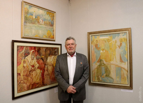 Монотипия дарит моментальную радость: в преддверии юбилея художника Николая Мишусты открылась его персональная выставка «Обращение к истокам»