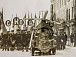 Вологда. Демонстрация 7 ноября 1964 года. Колонна работников аэропорта. 1960. Фотограф Голубев