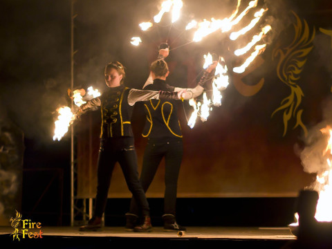 Огненный фестиваль в Шекснинском районе собрал более 5 тысяч зрителей 
