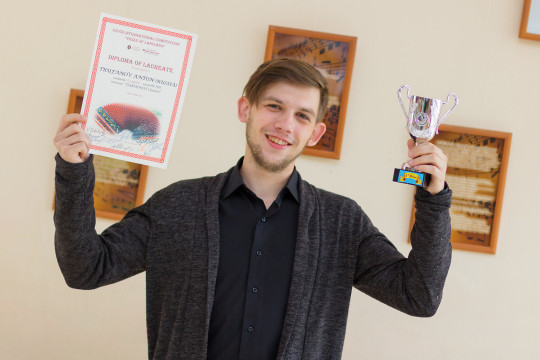 Гармонист Антон Труфанов вновь стал победителем престижного международного конкурса