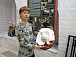 Елена Платонова, хранитель естественнонаучной коллекции, с подарком музею 