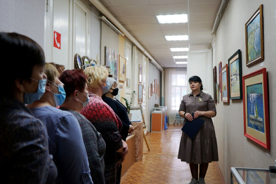 В Сямженском музее открылась выставка верховажских художников 
