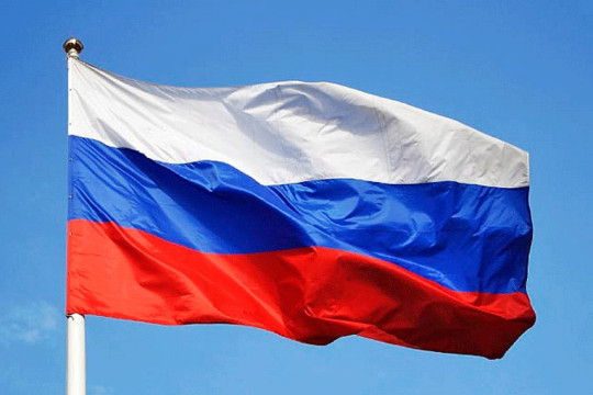 Губернатор Вологодской области Олег Кувшинников поздравляет с Днем Государственного флага России
