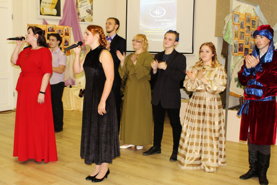 Юбилей народного театра «Свеча» отметил Белозерский музей во время «Ночи искусств»