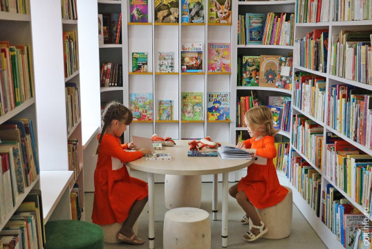 Игры, викторины и литературный фестиваль: Неделя детской книги в городских библиотеках удивит юных читателей