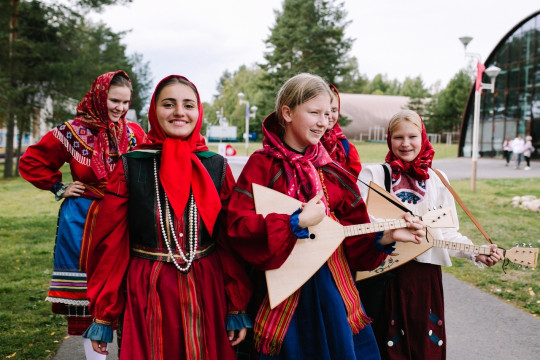 Вологодские школьники принимают активное участие во всероссийском фестивале «Наследники традиций»