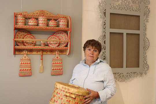Изделия Галины Сорокиной, украшенные мезенской и пермогорской росписями, представлены в Центре ремесел