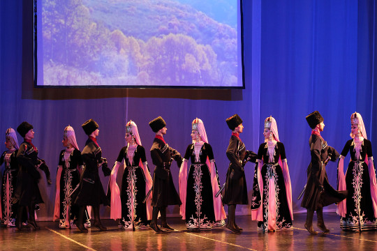 Истинный праздник танца подарил вологжанам ансамбль «Кабардинка»