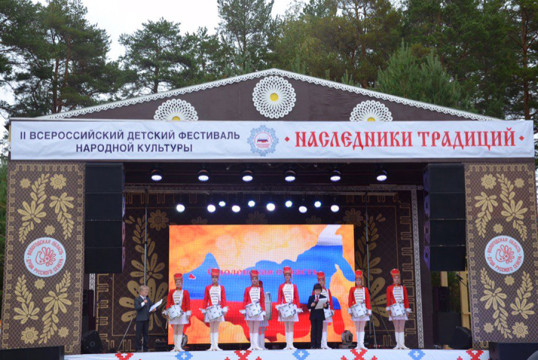 «Наследников традиций» собрал всероссийский фестиваль в Вытегорском районе