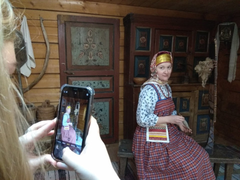 Вытегорский народный костюм показали мастерицы в видеоролике по итогам районного конкурса