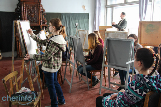 Работы учеников Детской художественной школы Череповца выставят в Русском музее