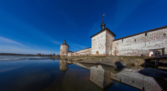Самая таинственная ночь в году в Кирилло-Белозерском музее-заповеднике пройдет на отреставрированных крепостных стенах