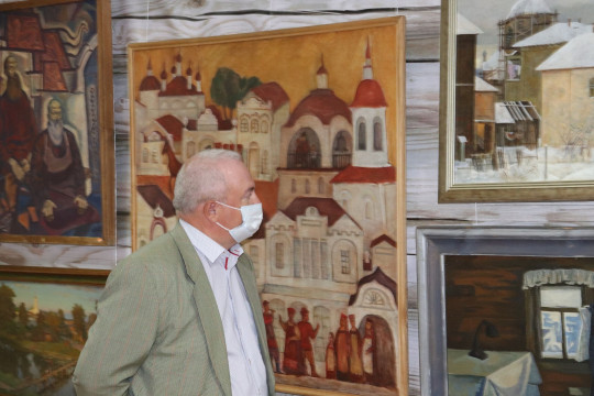 Выставка живописи и графики «Душа хранит» открылась в Бабаевском краеведческом музее