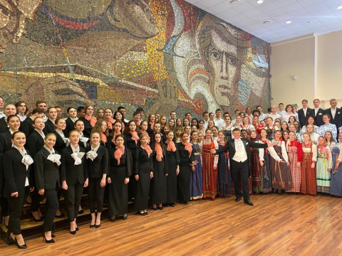 Сводный хор областного колледжа искусств представил Вологодчину во Всероссийской акции по исполнению гимна страны