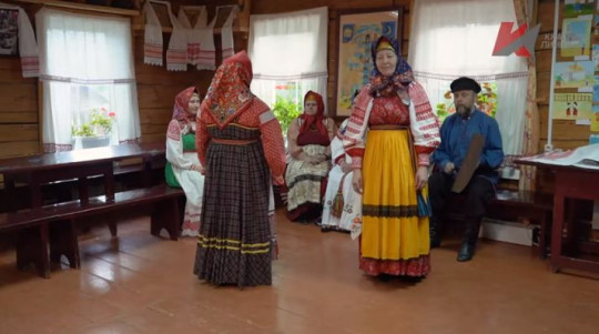 Традициям деревни Пожарище посвящен специальный телерепортаж «Последние нашего племени» 