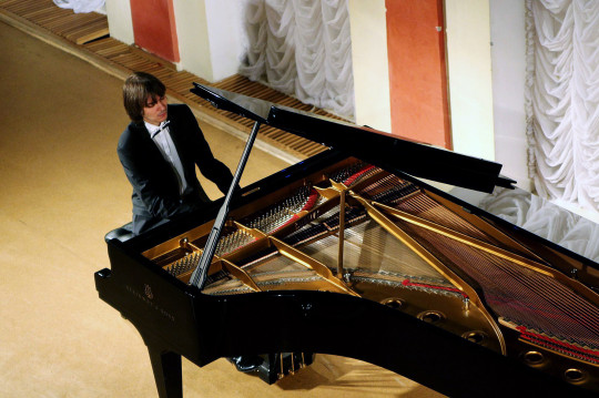 Концерт пианиста Филиппа Копачевского состоялся в Вологодской филармонии в рамках программы «Звезды XXI века»