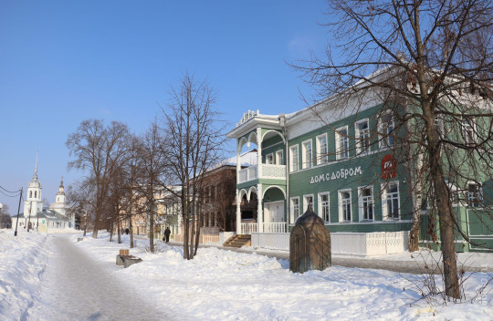 Восстановленный  «Дом с добром» ждет гостей на Кремлевской площади Вологды
