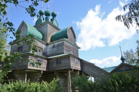 Деревянную Успенскую церковь в селе Нелазское ждет реставрация